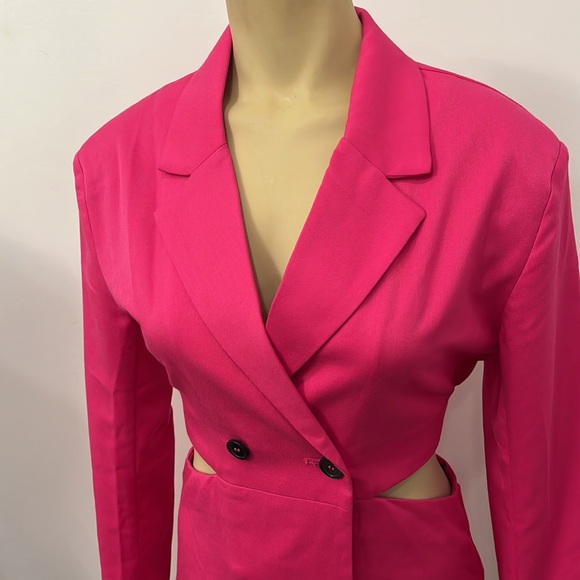 BNWOT Hot Barbie Pink Long Sleeves Blazer Dress - Picture 5 of 6